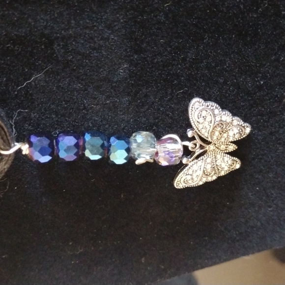 Wire wrapped beads with butterfly pendant necklace - Picture 2 of 2